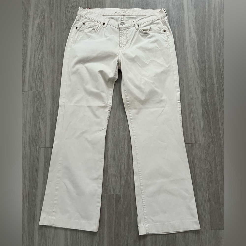 7 For All Mankind Cream Bootcut Jeans Size 32 Mid Rise Stretch Off White Pants
